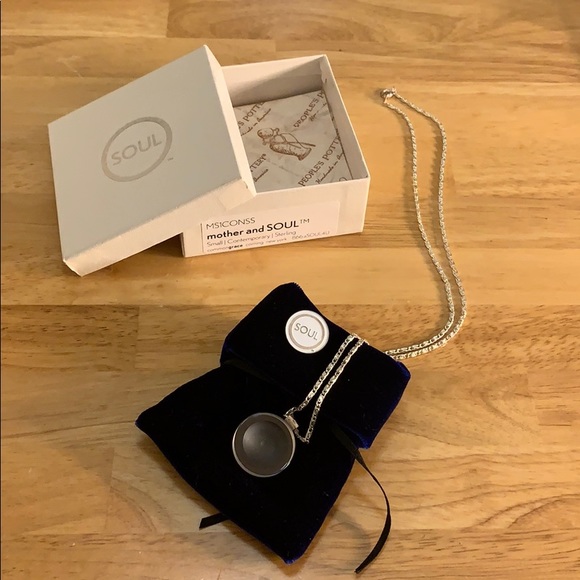 Soul mother and SOUL necklace - Picture 1 of 8